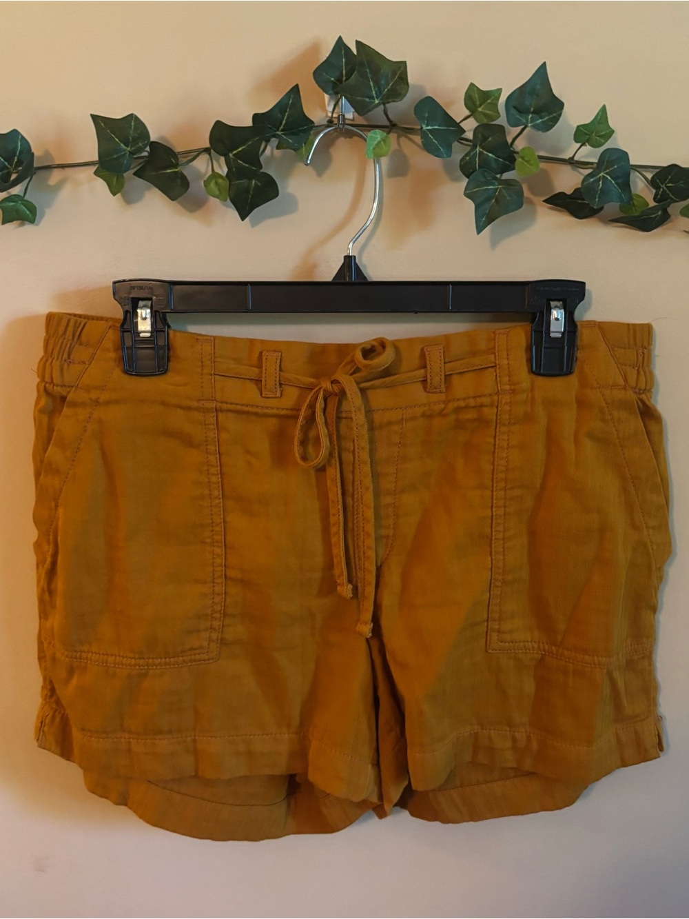 Old Navy Women's Drawstring Shorts in Mustard Yellow
